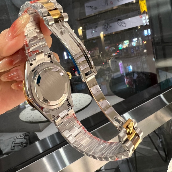 ブランド時計内部構造